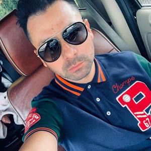 Meet your Posher, Gabby